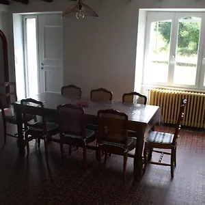Hébergement de vacances Du Courtil Aux Fées, Saint-Laurent-sur-Oust